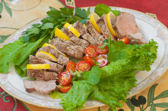 豚肉のレモンハーブロースト