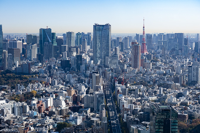 東京タワーと六本木ヒルズが見える東の方角
