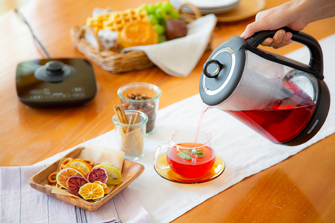 アイリスオーヤマ 電気ケトル（約1.5L）IKE-G1500T-B